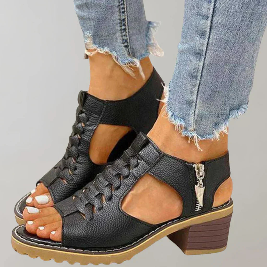 Orthopedische sandalen met hakken