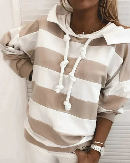Lara - warme en modieuze hoodie