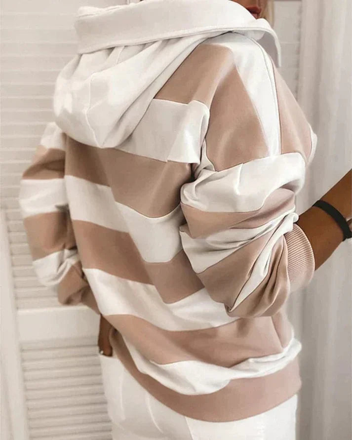 Lara - warme en modieuze hoodie