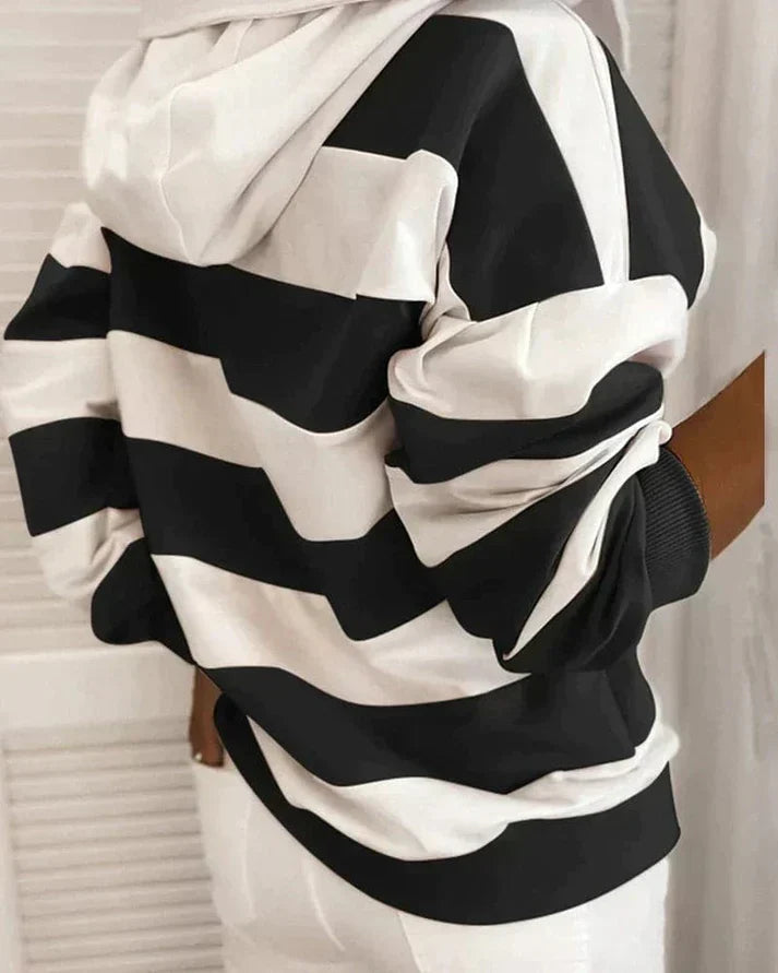 Lara - warme en modieuze hoodie