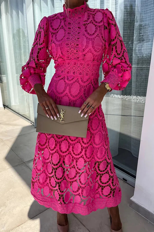 Gillian - romantische, sensuele en elegante midi-jurk met pofmouwen in gehaakt kant