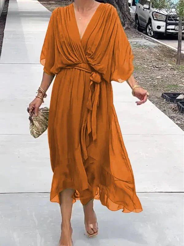Luisa - groene chiffon jurk met v-hals