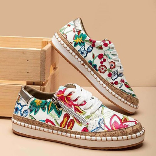 Santorini bloemen sneaker trend der seizoen